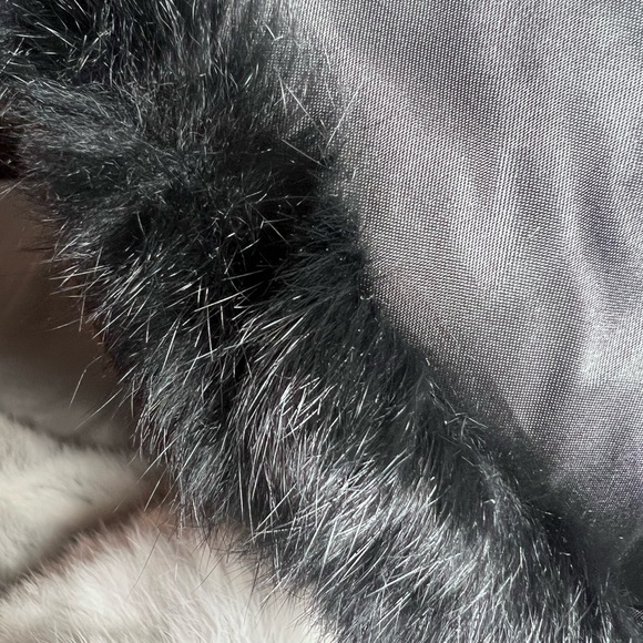 Vintage Pierre Du’mont Fur Coat - Picture 4 of 7